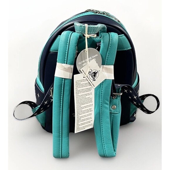 2024 Disney Parks Vacation Club Glows Loungefly Backpack Mickey Icon Castle LF2 - Picture 4 of 7